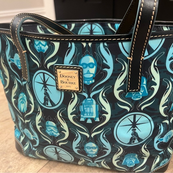 Disney Dooney & Bourke Star Wars Tote - Rare - Picture 8 of 10